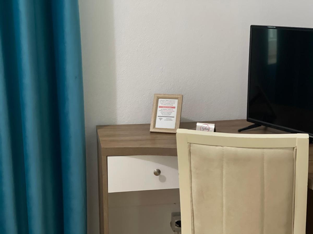 Hotel Jurgen Rinas Εξωτερικό φωτογραφία